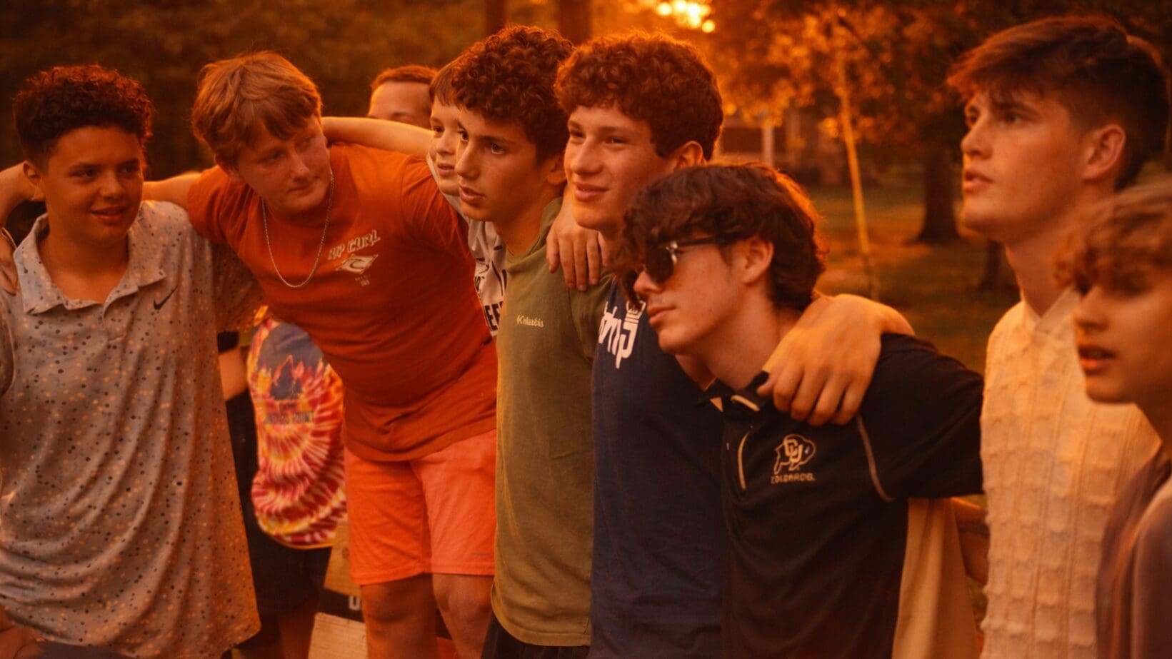 cabin-mates-enjoying-a-rend-lake-camp-fire